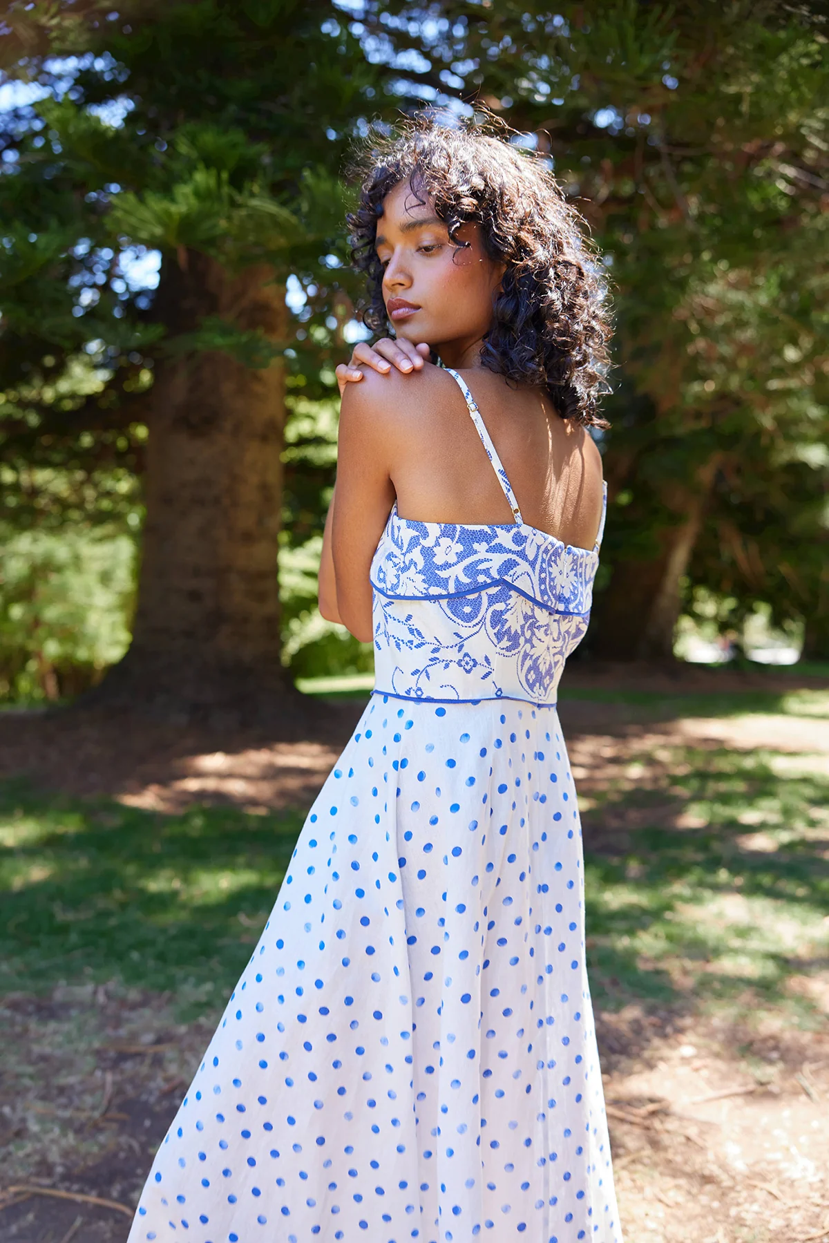 HATTIE DRESS ROYAL ANTIQUE - Image 3
